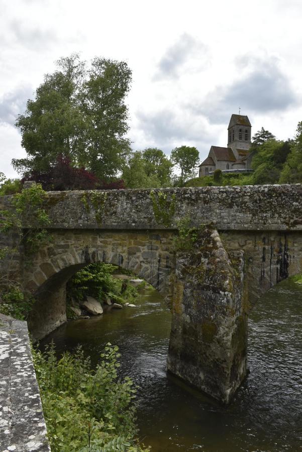 Gite du Pont Saint-Céneri-Le-Gérei dans les Alpes Mancelles Villa Exterior foto